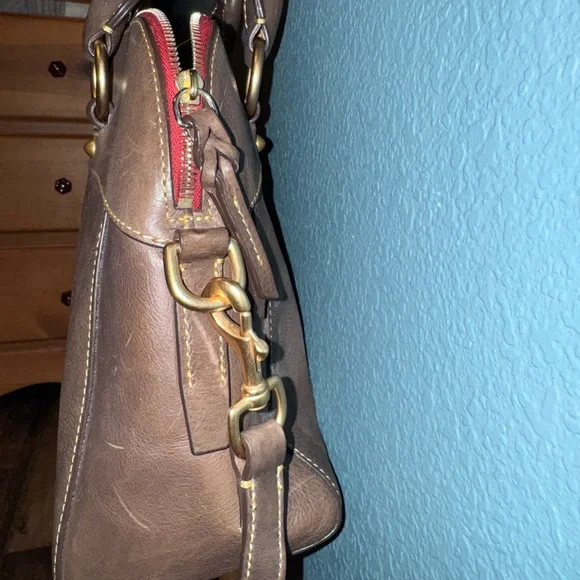 Dooney & Bourke Cameron Satchel – 100% Leather – Taupe - Picture 9 of 10